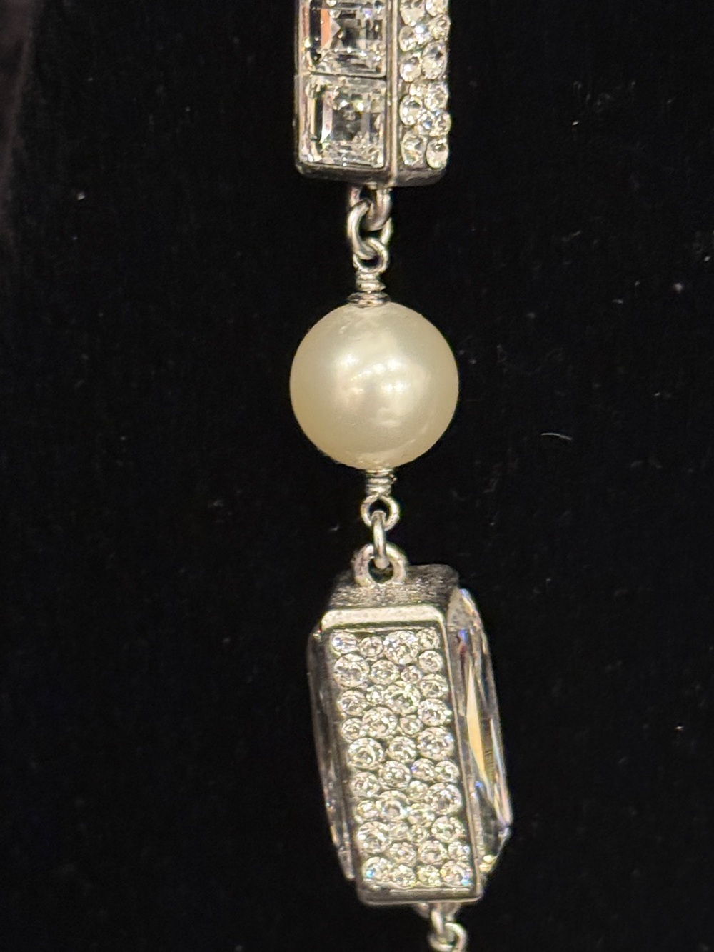 CHANEL Silver-Tone Crystal Bow Necklace with Ivory Accents - Picture 6 of 6